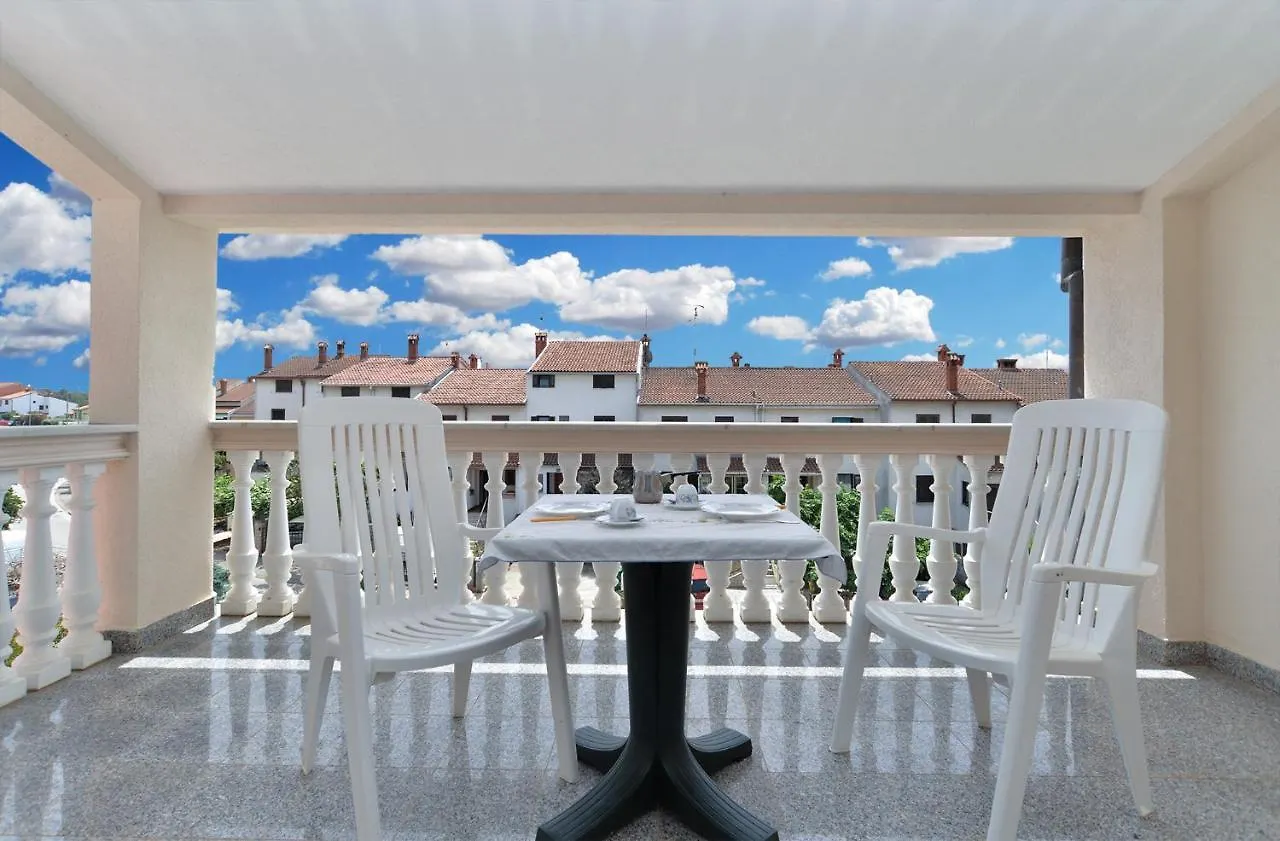 Apartments Aleksandra 43 Pula