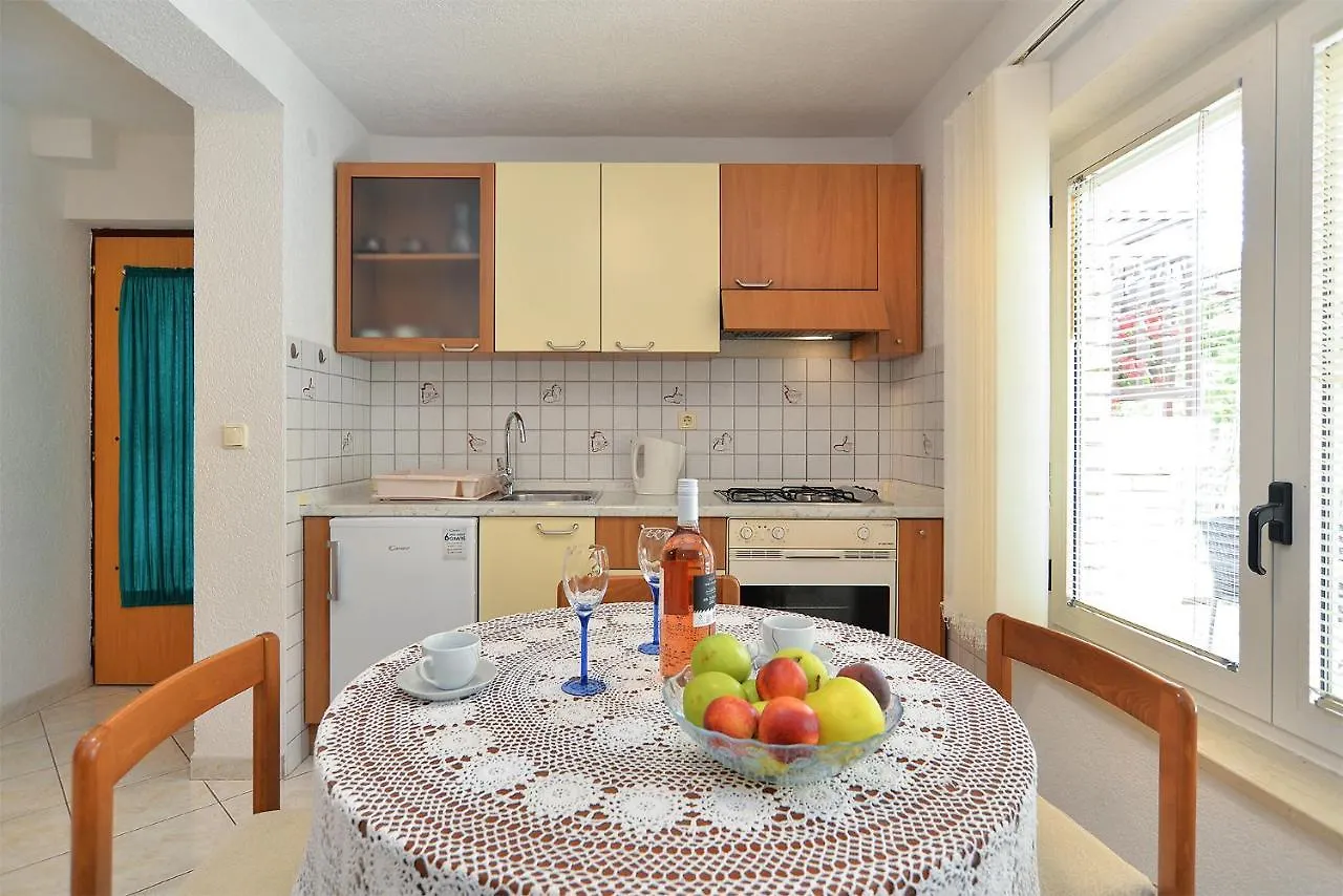 Apartments Aleksandra 43 Pula